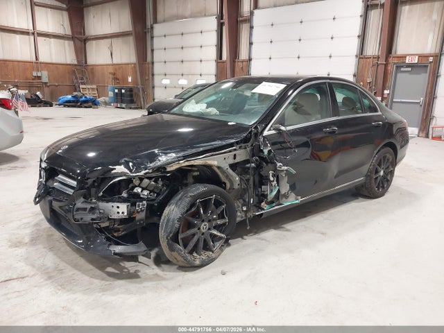 44791756 :رقم المزاد ، WDDWF8EB4LR539275 vin ، 2020 Mercedes-benz C 300 4matic مزاد بيع