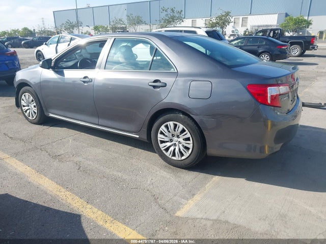 Toyota CAMRY LE 2014 4T4BF1FK1ER379274 Image 3