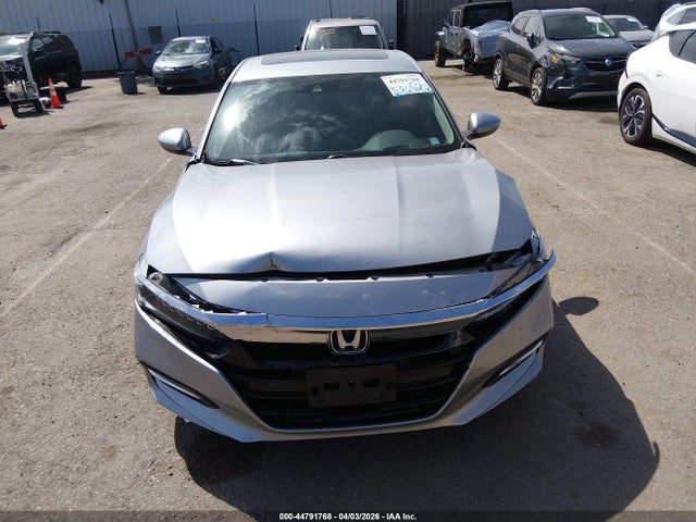1HGCV3F9XKA004867 Honda Accord Hybrid Touring