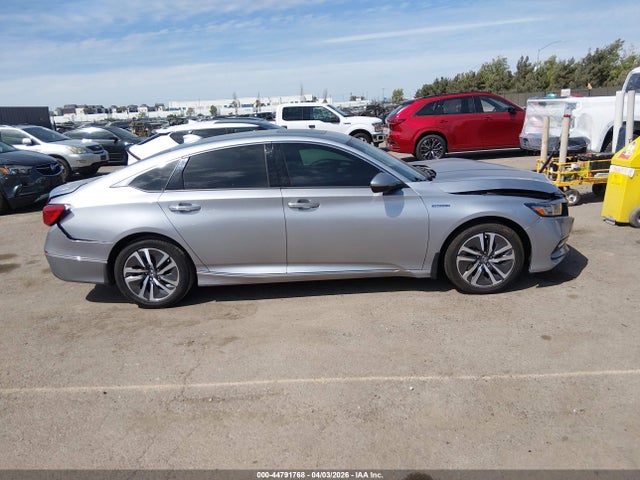 1HGCV3F9XKA004867 Honda Accord Hybrid Touring
