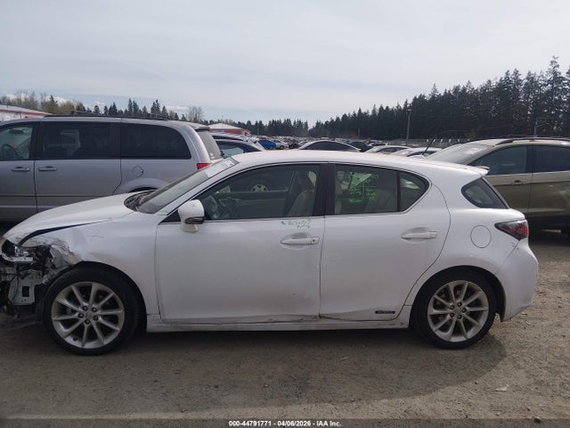 2011 Lexus Ct 200h მანქანა იყიდება აუქციონზე, vin: JTHKD5BH8B2030625, აუქციონის ნომერი: 44791771