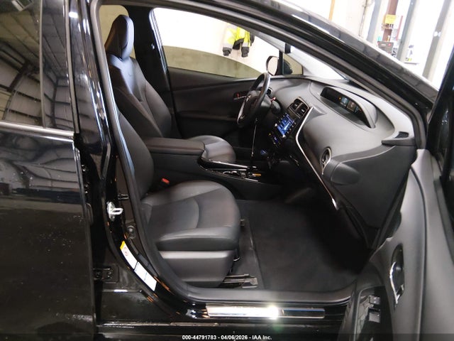JTDL9MFU6N3036267 Toyota Prius Nightshade Edition Awd-e