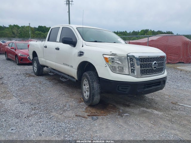 2017 NISSAN TITAN XD 1N6BA1F38HN568229