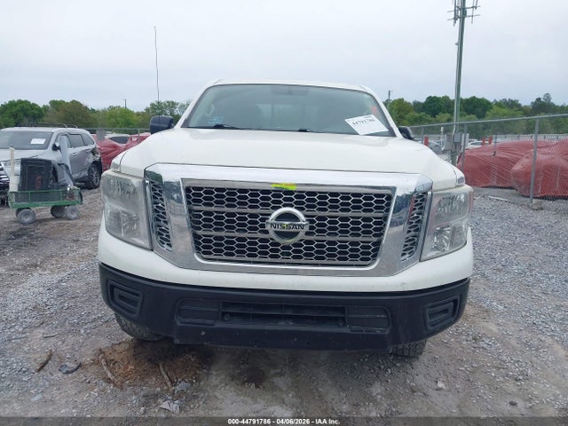 2017 NISSAN TITAN XD 1N6BA1F38HN568229 Photo 5