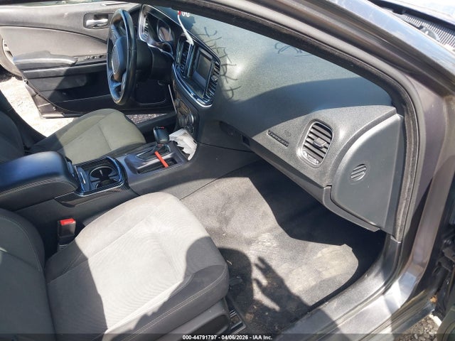 2015 DODGE CHARGER 2C3CDXFGXFH748813 Photo 4