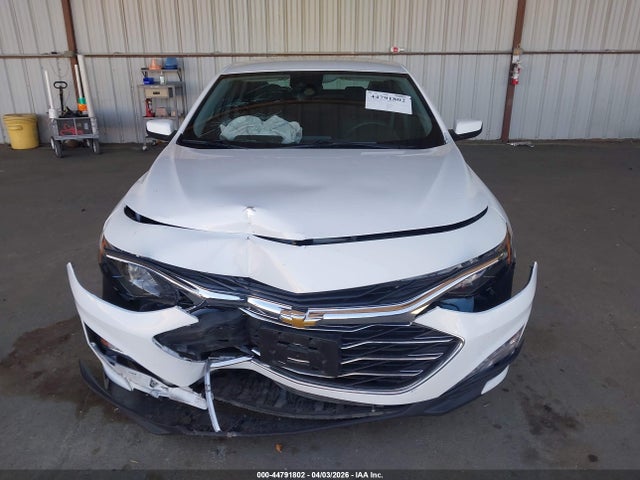 1G1ZD5ST9PF218759 Chevrolet Malibu Fwd 1lt