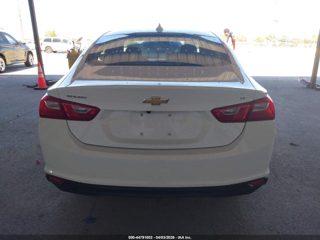 1G1ZD5ST9PF218759 Chevrolet Malibu Fwd 1lt