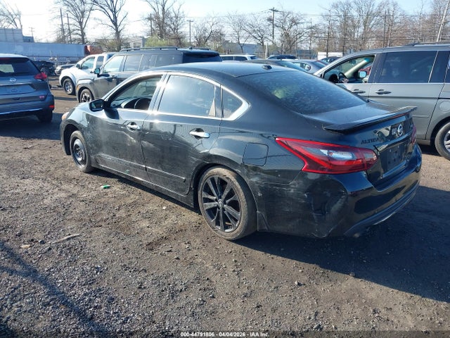 Продажа на аукционе авто 2018 Nissan Altima 2.5 Sr, vin: 1N4AL3AP8JC257258, номер лота: 44791806