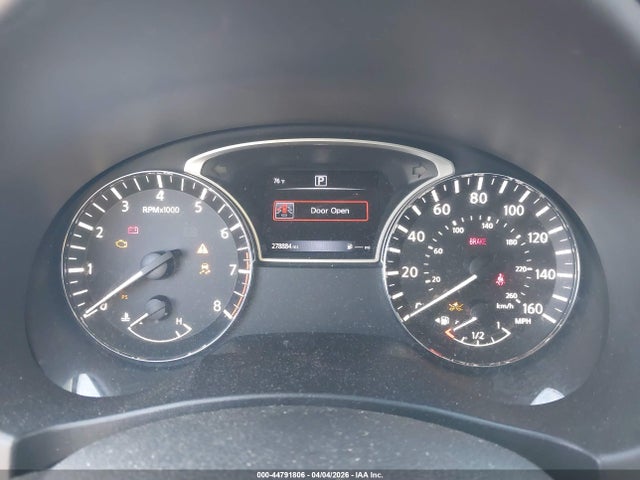 Продажа на аукционе авто 2018 Nissan Altima 2.5 Sr, vin: 1N4AL3AP8JC257258, номер лота: 44791806
