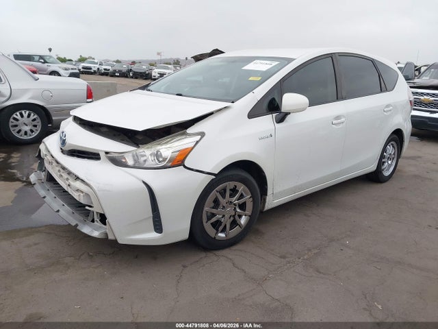 JTDZN3EU5GJ042089 Toyota Prius V Two