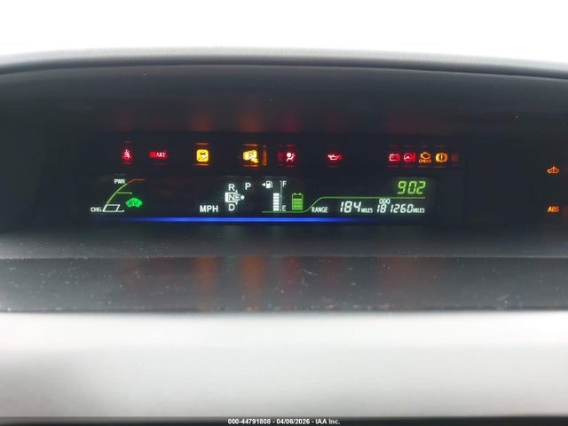 JTDZN3EU5GJ042089 Toyota Prius V Two