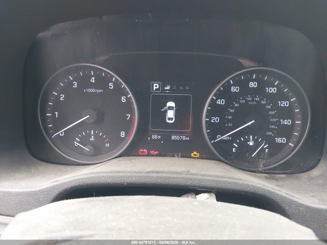 KMHD84LF1JU718065 Hyundai ELANTRA SEL