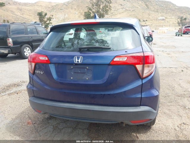 3CZRU5H30GM755352 Honda HR-V LX