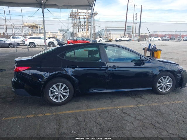 Продаж на аукціоні авто 2025 Toyota Camry Le, vin: 4T1DAACK9SU002841, номер лоту: 44791817