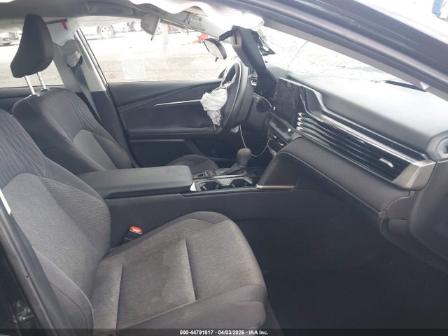 Продаж на аукціоні авто 2025 Toyota Camry Le, vin: 4T1DAACK9SU002841, номер лоту: 44791817