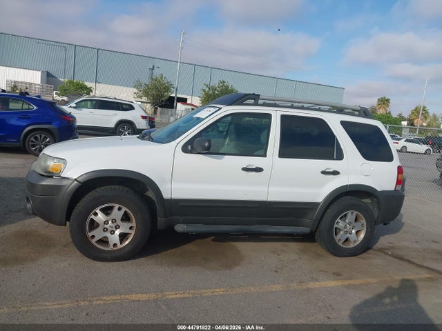 Продажа на аукционе авто 2005 Ford Escape Xlt, vin: 1FMYU03165KB41402, номер лота: 44791822