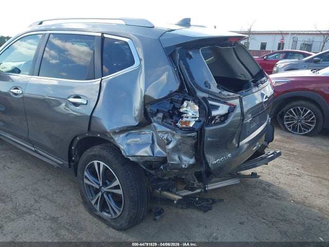 Продажа на аукционе авто 2018 Nissan Rogue Sl, vin: 5N1AT2MV1JC801108, номер лота: 44791829