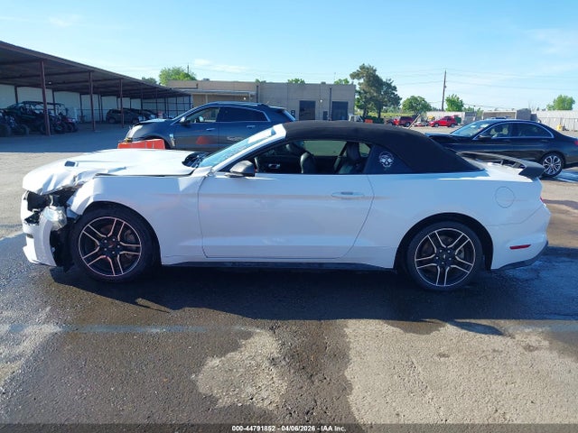 Ford Mustang Ecoboost Premium 2019 1FATP8UH9K5149381 Image 14