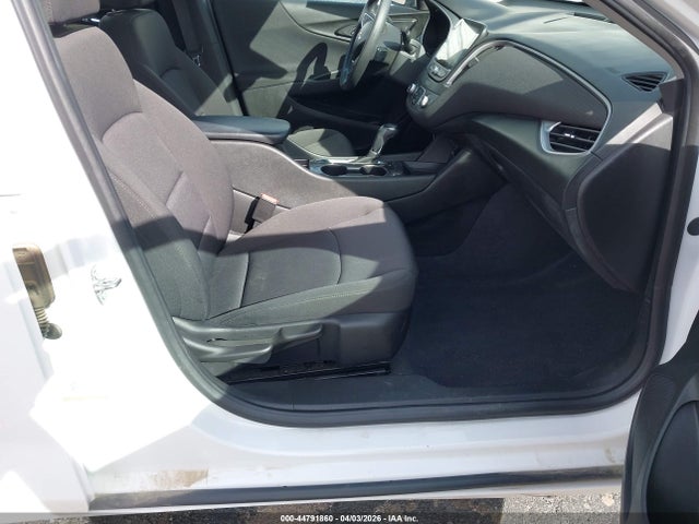 2019 CHEVROLET MALIBU 1G1ZC5STXKF183239 Photo 4
