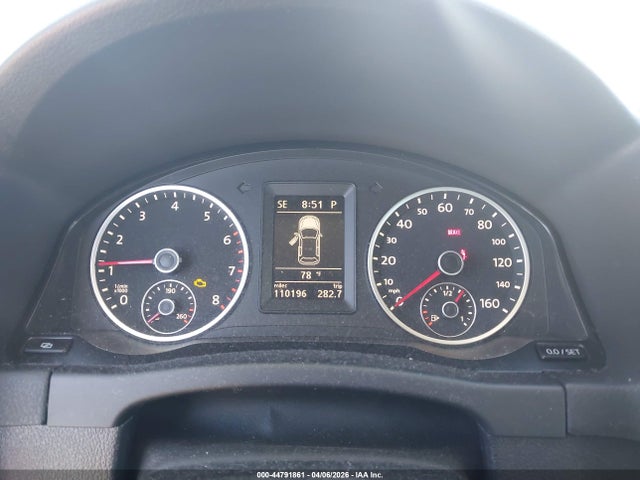 2011 VOLKSWAGEN TIGUAN WVGBV7AX0BW545450 Photo 6