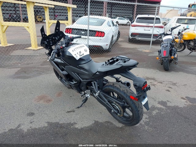 Yamaha Yfz320 A 2025 MH3RH25EXSK005117 Image 3
