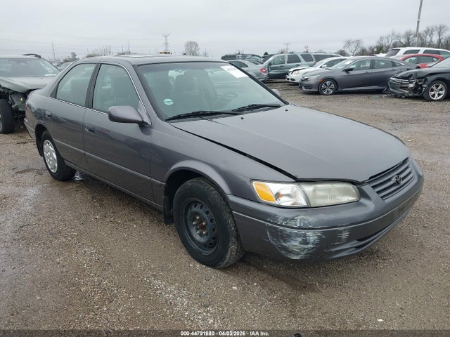 1999 TOYOTA CAMRY 4T1BG22K4XU916192