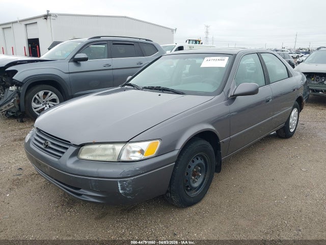 1999 TOYOTA CAMRY 4T1BG22K4XU916192 Photo 1