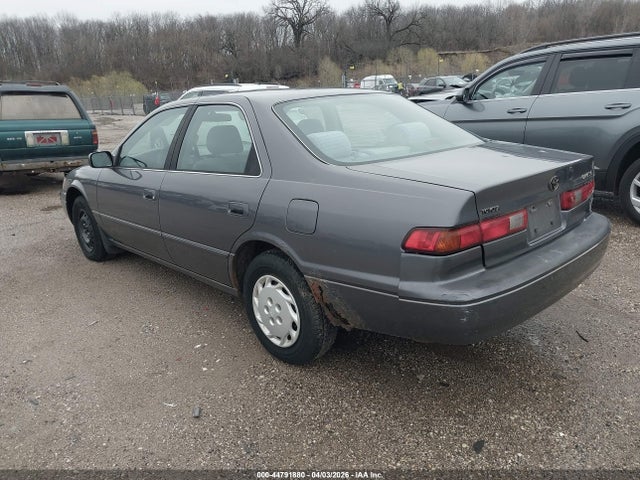 1999 TOYOTA CAMRY 4T1BG22K4XU916192 Photo 2