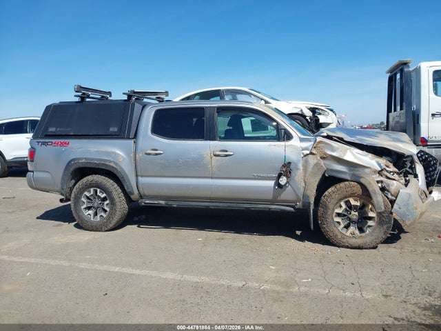 5TFCZ5AN9MX266799 Toyota Tacoma Trd Off-road