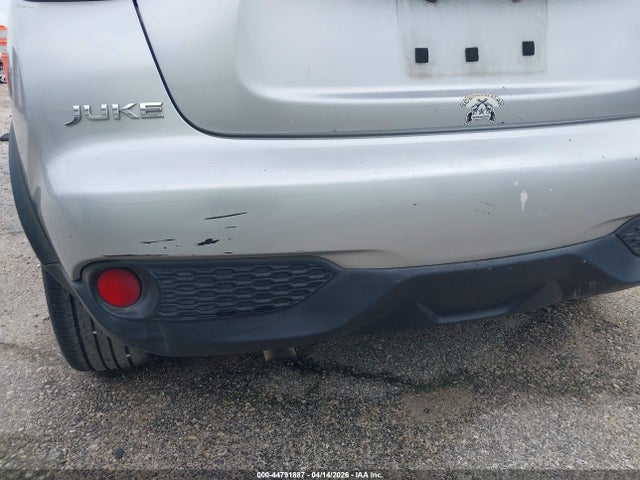 44791887 :رقم المزاد ، JN8AF5MR0HT702133 vin ، 2017 Nissan Juke S مزاد بيع