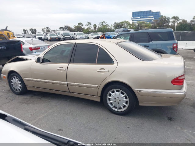 Aukcja sprzedaży 2000 Mercedes-benz E 320, vin: WDBJF65J2YB145918, numer aukcji: 44791889