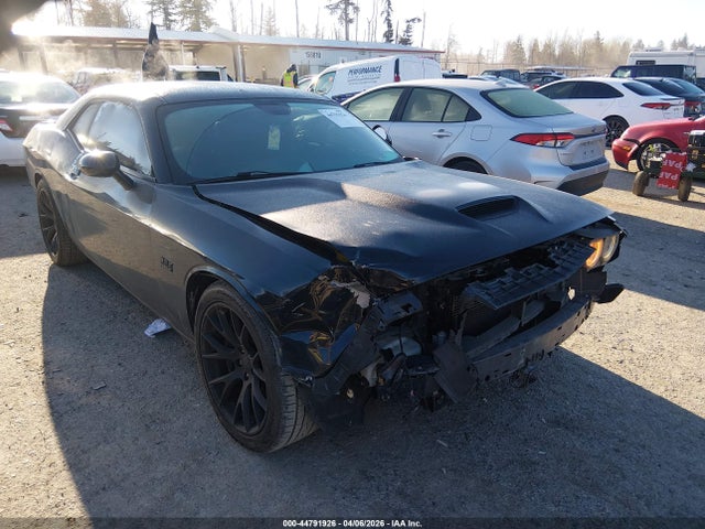 2C3CDZDJXFH900955 Dodge Challenger Srt 392