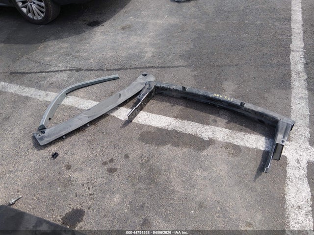 1C4RJFAG9MC780085 Jeep Grand Cherokee Laredo X 4x4