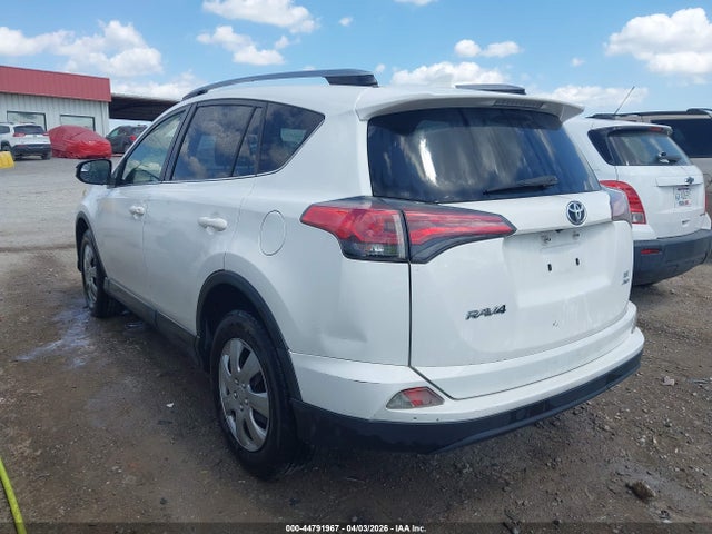 JTMBFREV4HJ716230 Toyota RAV4 LE