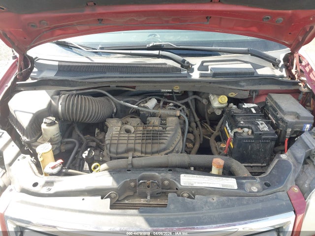 44791989 :رقم المزاد ، 2A4RR8DG7BR745544 vin ، 2011 Chrysler Town & Country Touring-l مزاد بيع