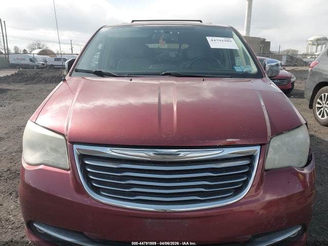 44791989 :رقم المزاد ، 2A4RR8DG7BR745544 vin ، 2011 Chrysler Town & Country Touring-l مزاد بيع