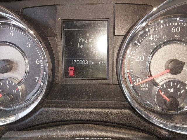 44791989 :رقم المزاد ، 2A4RR8DG7BR745544 vin ، 2011 Chrysler Town & Country Touring-l مزاد بيع