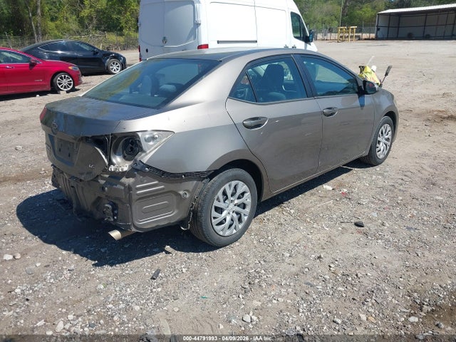 Toyota COROLLA LE 2018 2T1BURHE1JC098545 Image 4