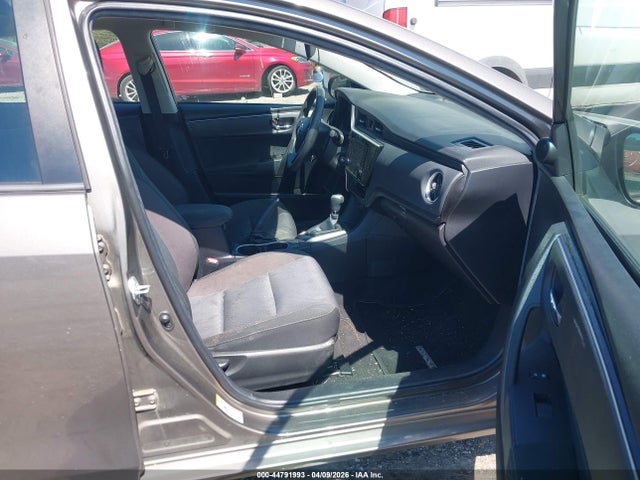 Toyota COROLLA LE 2018 2T1BURHE1JC098545 Image 5
