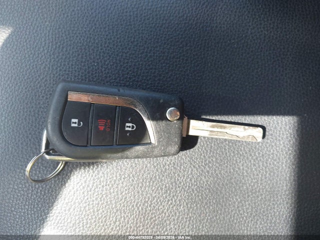 Toyota RAV4 LE 2019 2T3G1RFV7KC053250 Image 11