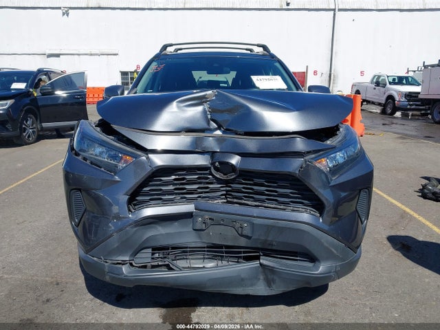 Toyota RAV4 LE 2019 2T3G1RFV7KC053250 Image 12
