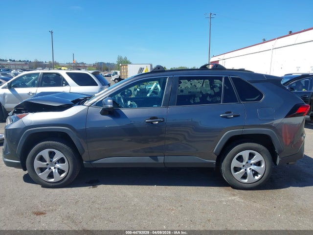 Toyota RAV4 LE 2019 2T3G1RFV7KC053250 Image 14