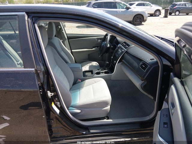 Toyota CAMRY LE 2017 4T1BF1FK9HU652234 Image 5