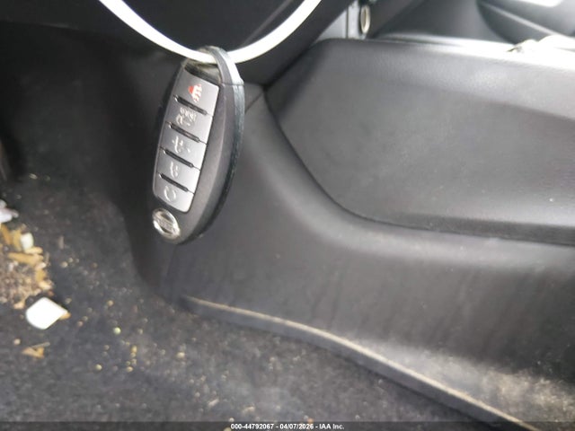Aukcja sprzedaży 2017 Nissan Rogue Sv, vin: 5N1AT2MV2HC780781, numer aukcji: 44792067