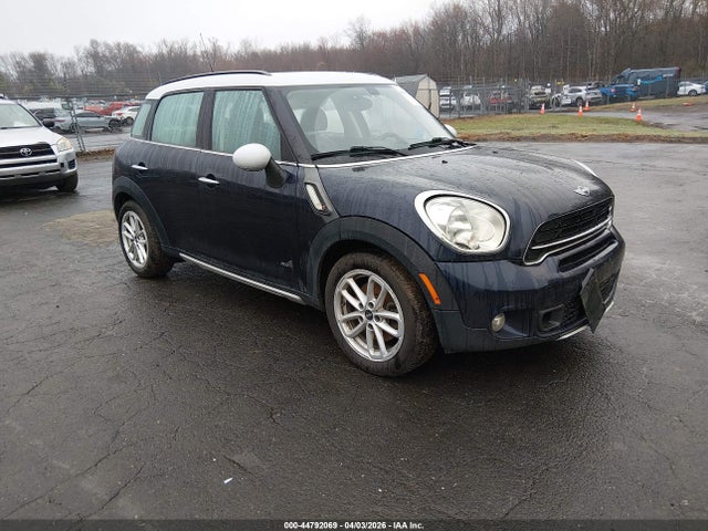 2015 MINI COUNTRYMAN WMWZC5C55FWP43131 Photo 0