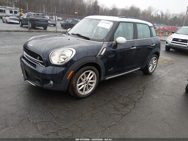 2015 MINI COUNTRYMAN WMWZC5C55FWP43131 Photo 1