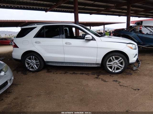 Auction sale of the 2015 Mercedes-benz Ml 350, vin: 4JGDA5JB8FA508405, lot number: 44792079