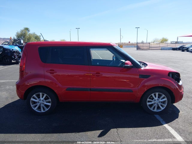 Продажа на аукционе авто 2012 Kia Soul +, vin: KNDJT2A66C7393024, номер лота: 44792086