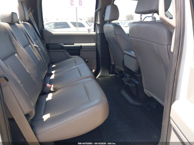 Ford F-350 Xl 2017 1FD8W3B60HED72825 Image 8