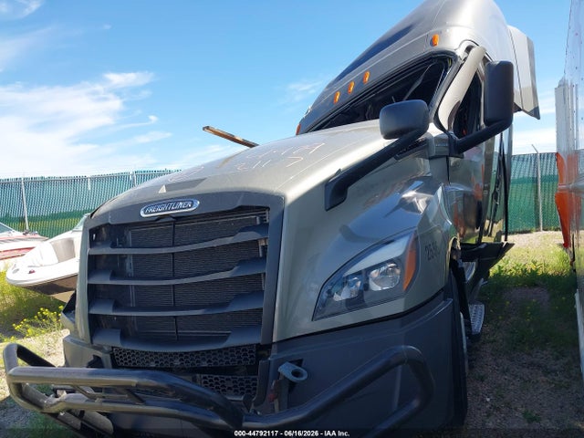 Продаж на аукціоні авто 2025 Freightliner New Cascadia 126, vin: 1FUJHHDR5SLWE2031, номер лоту: 44792117
